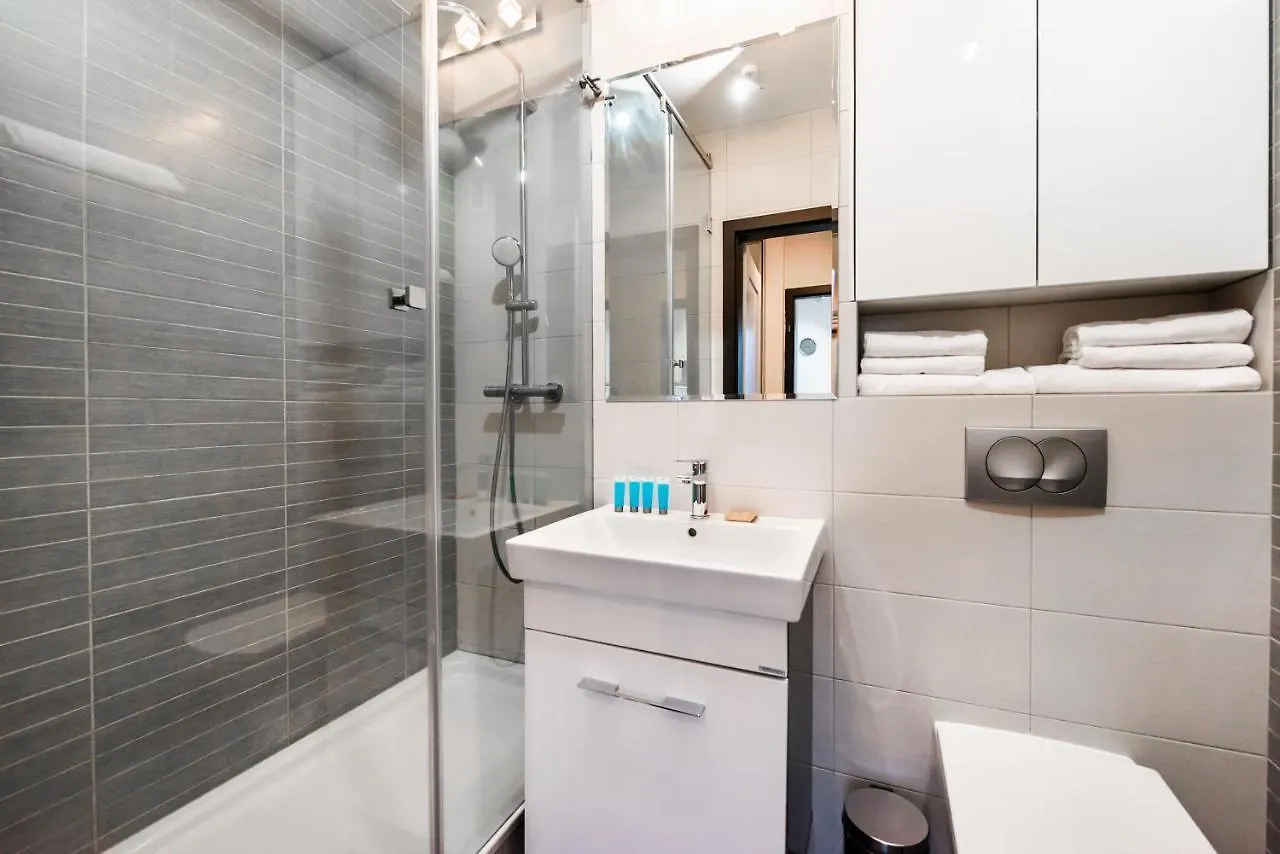 Metro Swietokrzyska Boho Aesthetic Apartment Warszawa Polska